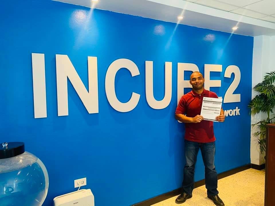 ¡Felicitaciones a Miguel González! pasó el examen de Microsoft